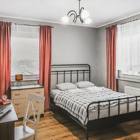 Apartment Komfort 2 Sypialnie Parking Klima