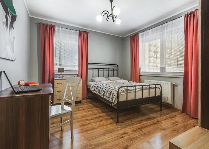 Komfort 2 Sypialnie Parking Klima Apartment *