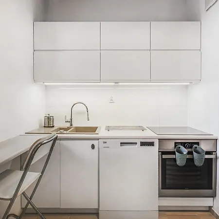 Apartamento Komfort 2 Sypialnie Parking Klima